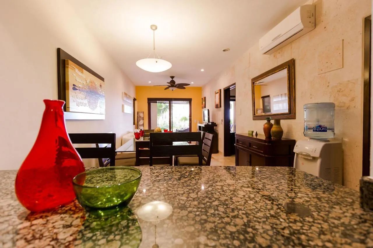 Apartament El Faro 104 Reef Playa del Carmen Meksyk